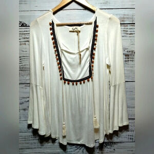 Kye Mi‎ Boutique Fall Thanksgiving Peasant Top with Bell Sleeves in Cream size S